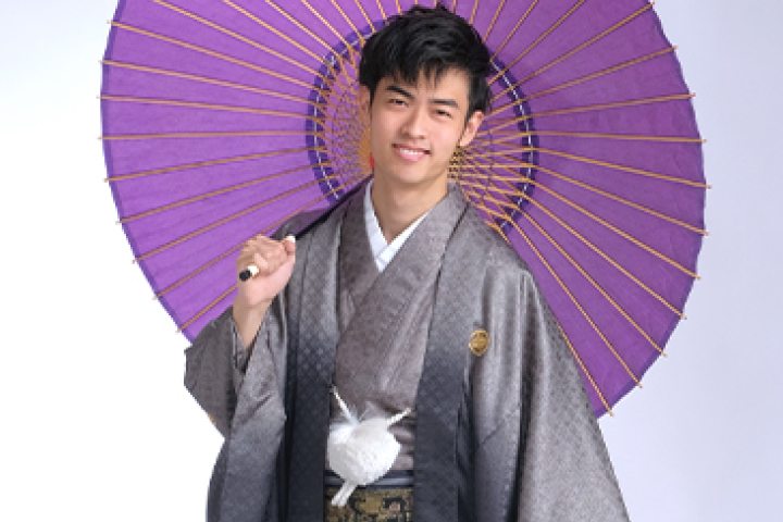 男性成人